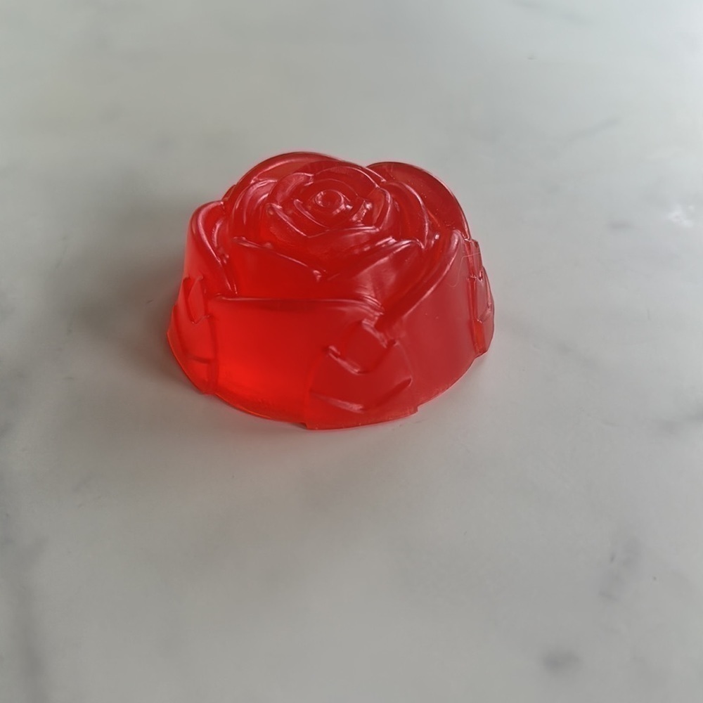 Rose soap bars đč Set of 3 - Picture 4 of 12